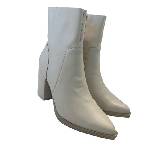 Steve Madden Women's Calabria Ankle Boot - Size 7.5, Chic and Trendy - Picture 5 of 8